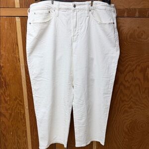 Madewell White Ankle & Cropped Jeans